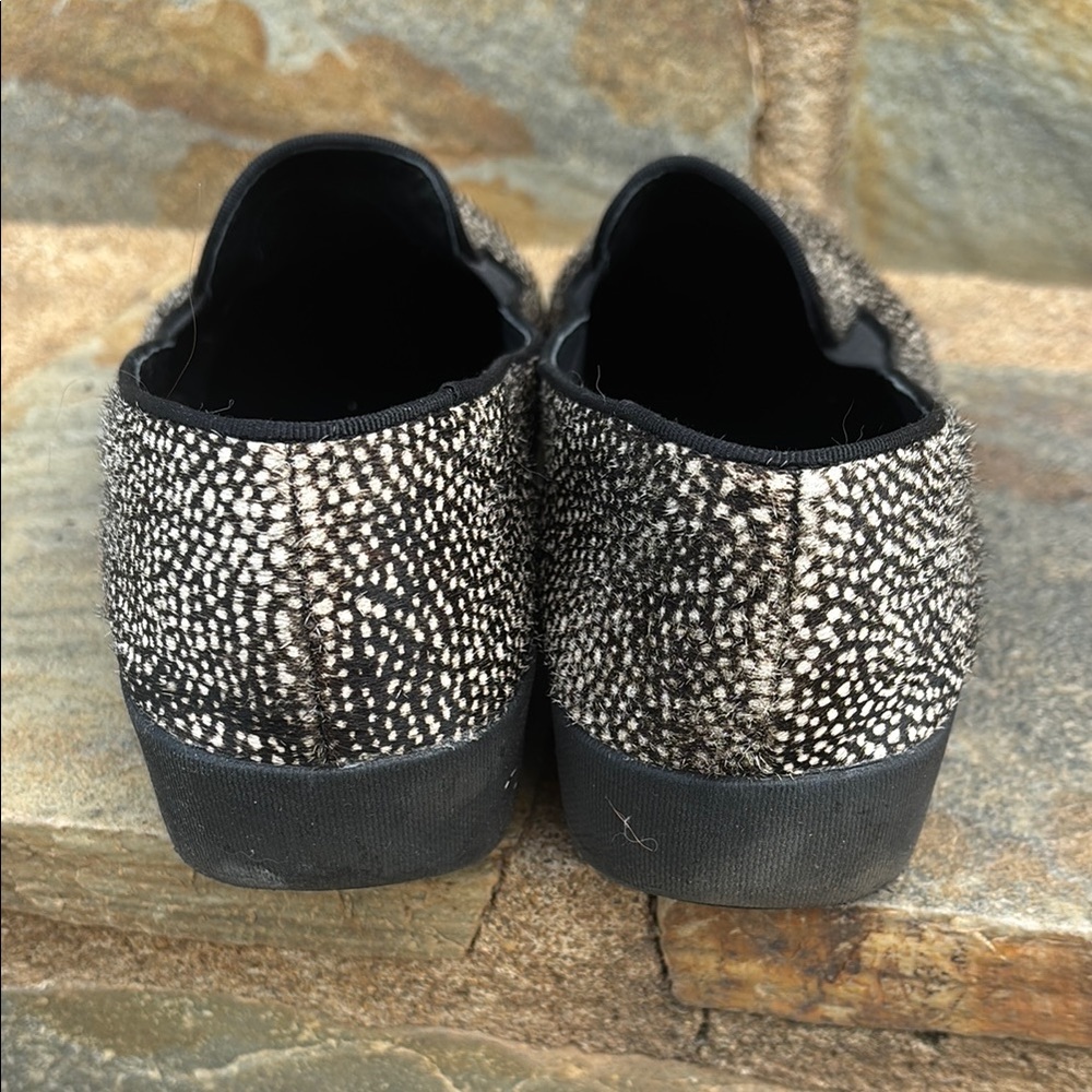 Fitflop Black and White Slip-On Shoes - Picture 3 of 5